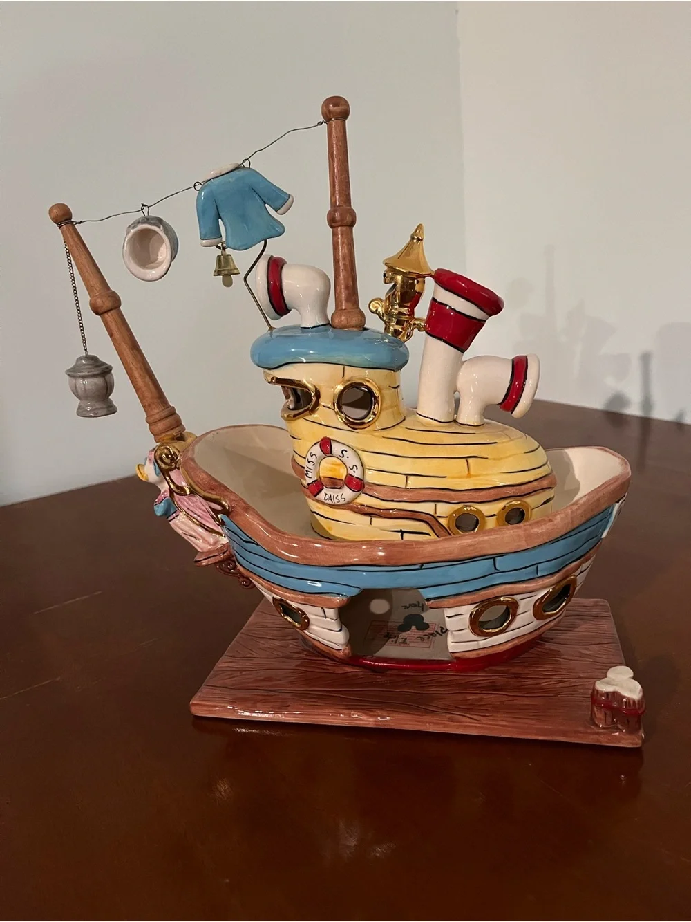 Donald Duck Ceramic Boat Tea Light Candle Holder